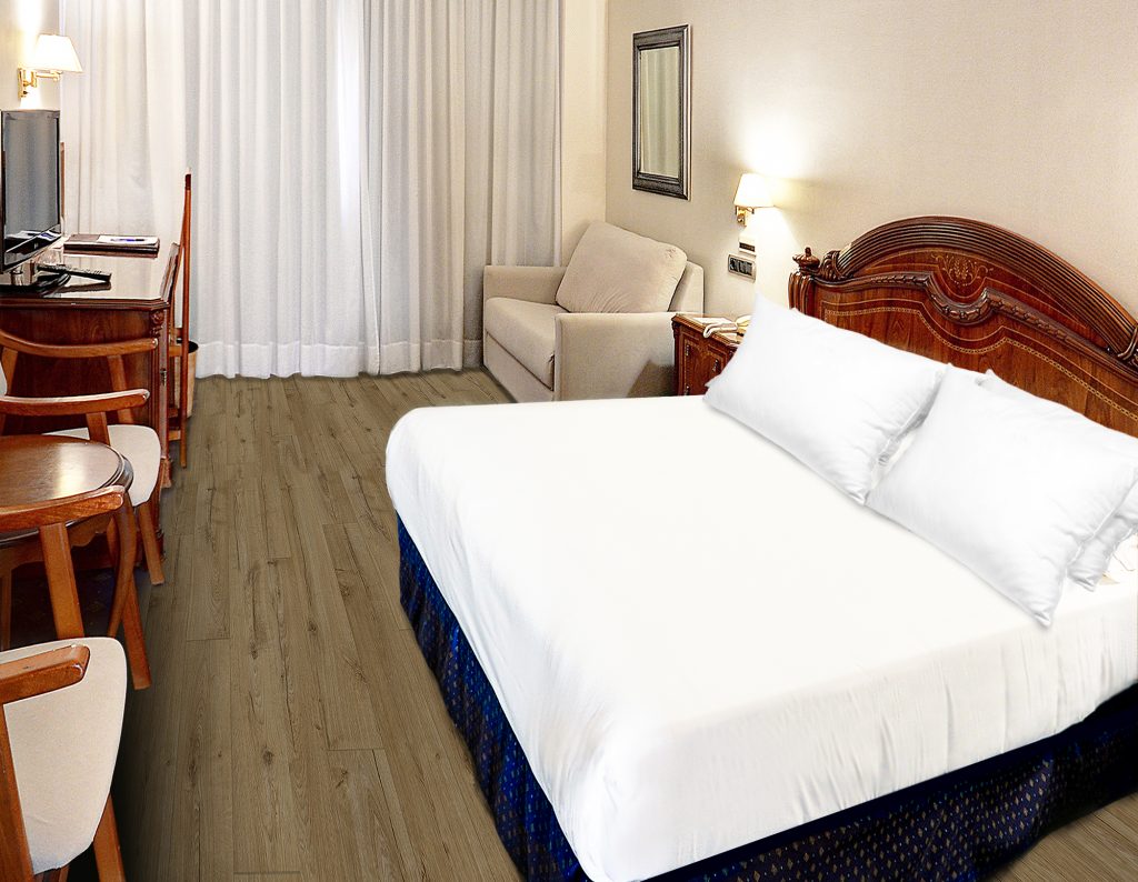 Doble Standard Hoteles Vilareal